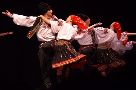 Балет Игоря Моисеева  в Литве © Фото: Владимир Царалунга-Морар --- V.Caralunga-Moraro nuotr.