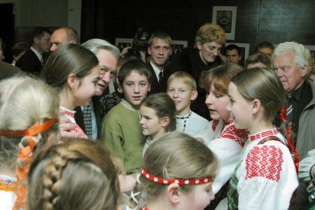 Аринушка с Президентом ЛР В. Адамкусом