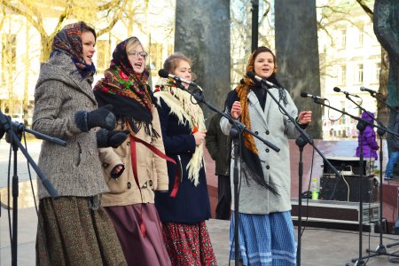 Ансамбль "Аринушка" на Вильнюсской городской масленице