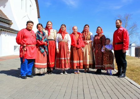 Susipažinkite, XII tarptautinio folkloro festivalio "Pokrovskije kolokola" dalyviai!