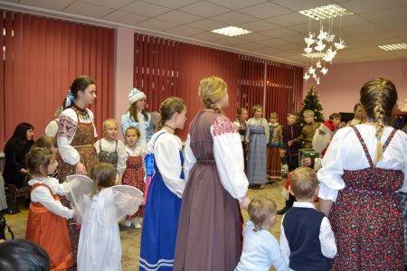Новогодний праздник