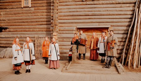 XIV tarptautinis festivalis „POKROVSKIJE KOLOKOLA“ pristato:Sankt Peterburgo N.A. Rimskio-Korsakovo valstybinės konservatorijos folkloro ansamblis