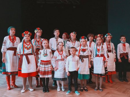 IX respublikinio vaikų ir jaunimo liaudies kūrybos atlikėjų konkurso "Tradicijų paveldėtojai" nugalėtojai