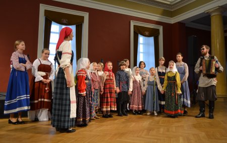 Respublikinio vaikų ir jaunimo liaudies kūrybos atlikėjų konkurso LAUREATŲ KONCERTAS. XII VAIKŲ IR JAUNIMO FOLKLORO ASAMBLĖJA 