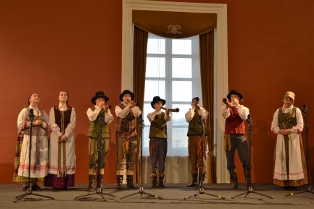Respublikinio vaikų ir jaunimo liaudies kūrybos atlikėjų konkurso LAUREATŲ KONCERTAS. XII VAIKŲ IR JAUNIMO FOLKLORO ASAMBLĖJA 