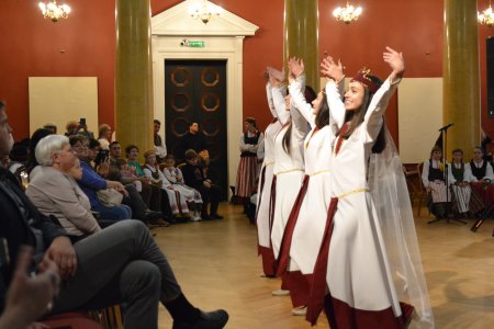  XII RESPUBLIKINIS VAIKŲ IR JAUNIMO LIAUDIES KŪRYBOS ATLIKĖJŲ KONKURSAS                                                                                               „TRADICIJŲ PAVELDĖTOJAI“                                              
