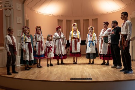 KAI TRADICIJA TAMPA GYVA: ETNINĖS KULTŪROS MOKYKLOS „TRADICIJA“ 25-OJO JUBILIEJAUS ŠVIESA PALANGOJE