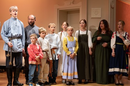 KAI TRADICIJA TAMPA GYVA: ETNINĖS KULTŪROS MOKYKLOS „TRADICIJA“ 25-OJO JUBILIEJAUS ŠVIESA PALANGOJE