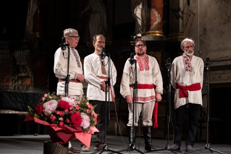 „POKROVO VARPAI“ NUSKAMBĖJO DVIDEŠIMTĄJĮ KARTĄ: VILNIUS DAR KARTĄ TAPO KULTŪRINĖS DIPLOMATIJOS, BENDRUOMENĖS STIPRINIMO IR MENINĖS KŪRYBOS CENTRU