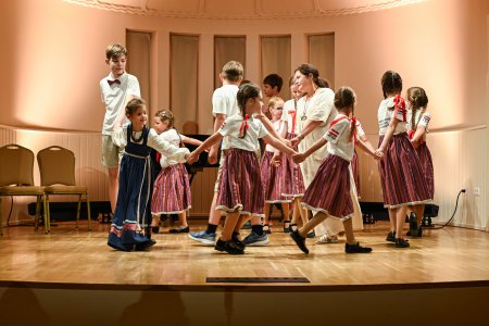 XXVI ETNINĖS KULTŪROS VASAROS MOKYKLA „TRADICIJA“: GYVA ERDVĖ TAUTINIŲ MAŽUMŲ KULTŪRAI IR JAUNIMO LYDERYSTEI