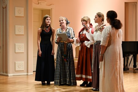 XXVI ETNINĖS KULTŪROS VASAROS MOKYKLA „TRADICIJA“: GYVA ERDVĖ TAUTINIŲ MAŽUMŲ KULTŪRAI IR JAUNIMO LYDERYSTEI